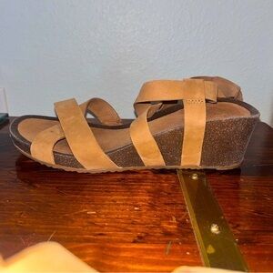 Women’s TEVA Wedge sandals